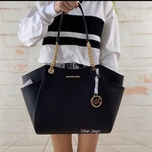 Michael Kors JST Large Chain Shoulder Tote